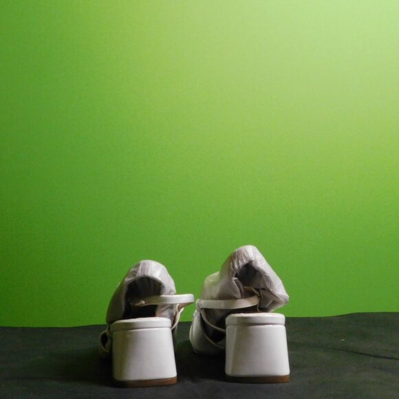 7.5 SIZE Sam Edelman Women's Tarra Pump Bright White Patent - Picture 3 of 5